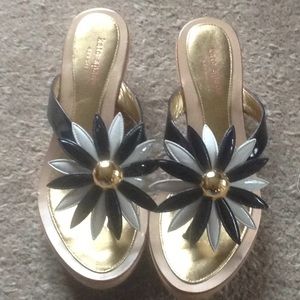 Kate Spade Black and White Daisy Sandals Size 7.5